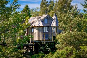 Ash Tree Howf luxury treehouse glamping in Scotland at Craighead Howf